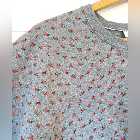 Matilda Jane Gray Crewneck Sweatshirt with Pink Layered Hem. Medium - Picture 5 of 8